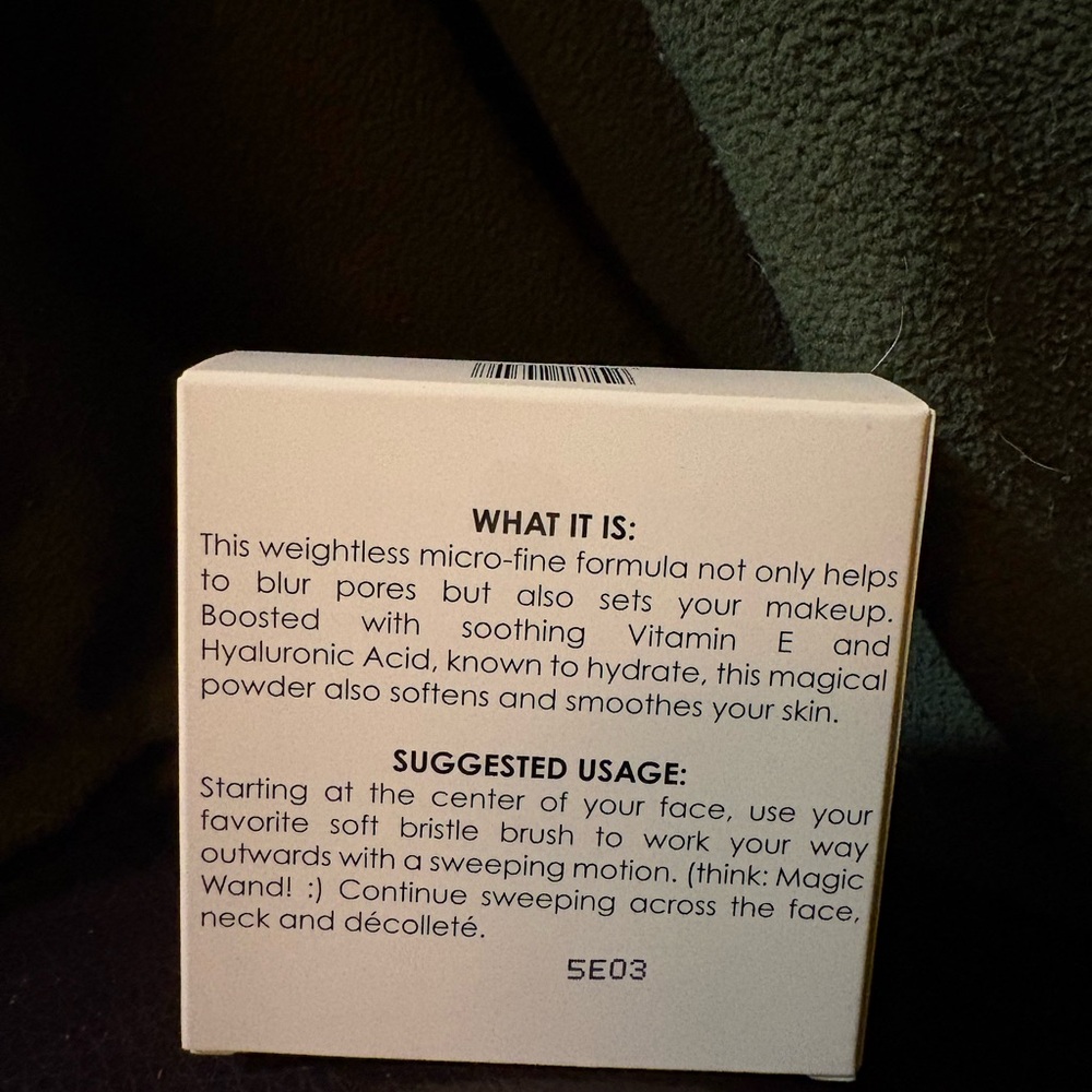 Pixie Powder Setting Powder - Picture 2 of 3